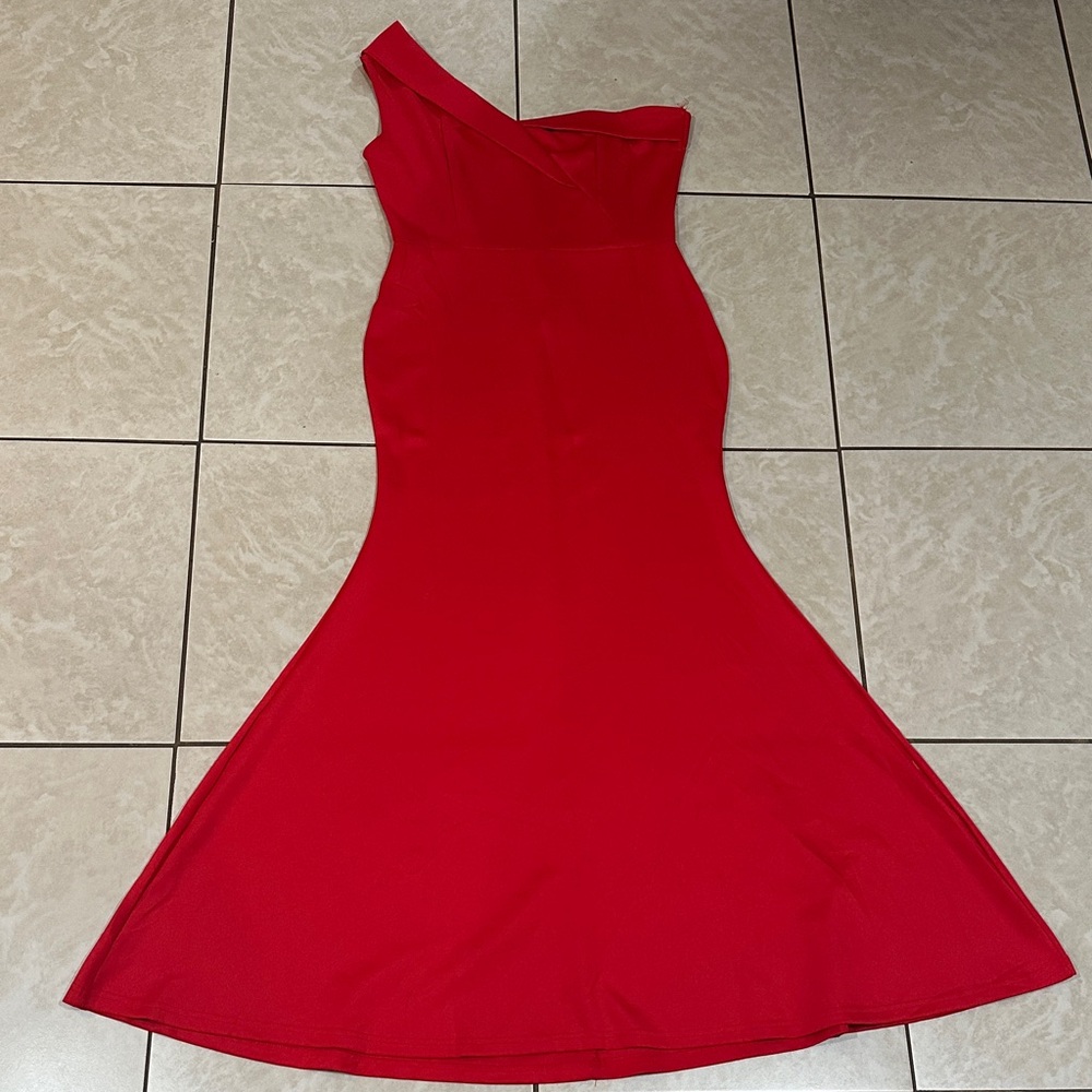 Elegant red dress